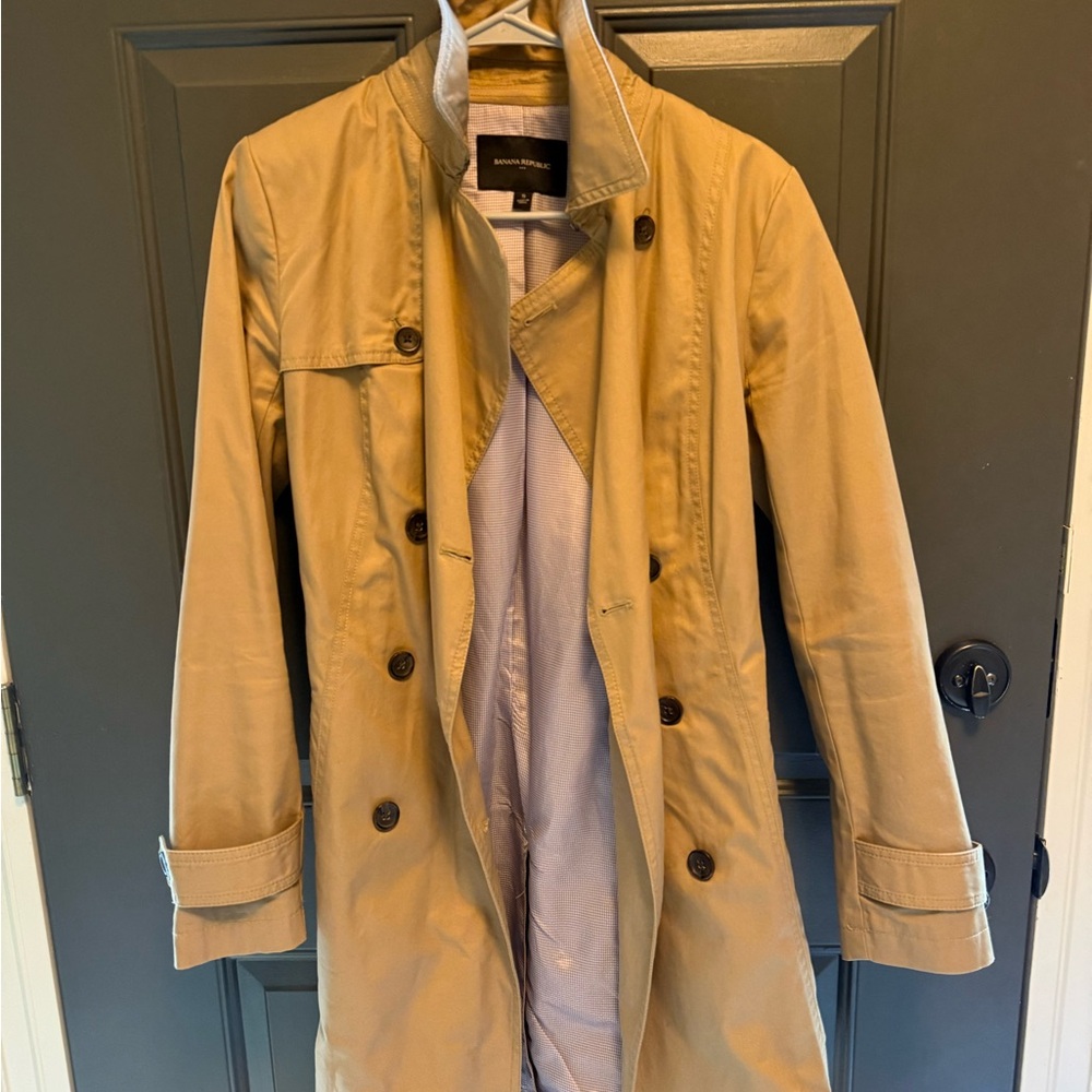 Banana Republic Khaki Trench Coat with Gingham Lining